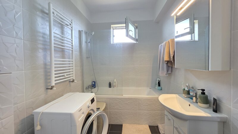 Metalurgiei Apartament 2 camere   67 MP  Bloc 2021