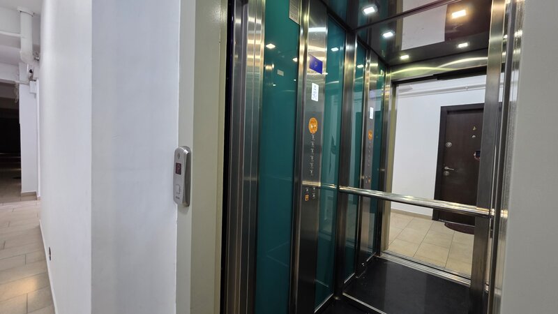 Metalurgiei Apartament 2 camere   67 MP  Bloc 2021